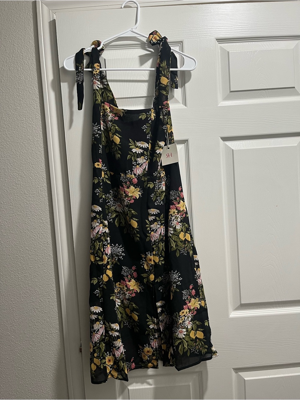 NWT Rihoas knee length black floral dress